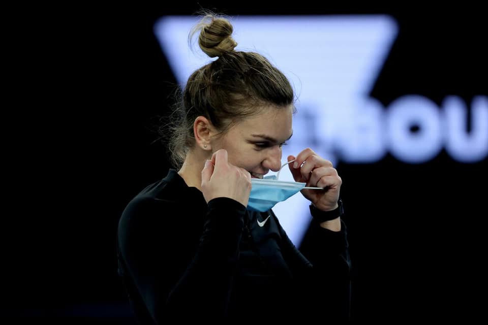 (VIDEO) Simona Halep a scăpat, dar nu ieftin