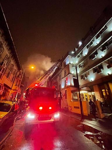 (VIDEO)Incendiu puternic în capitală