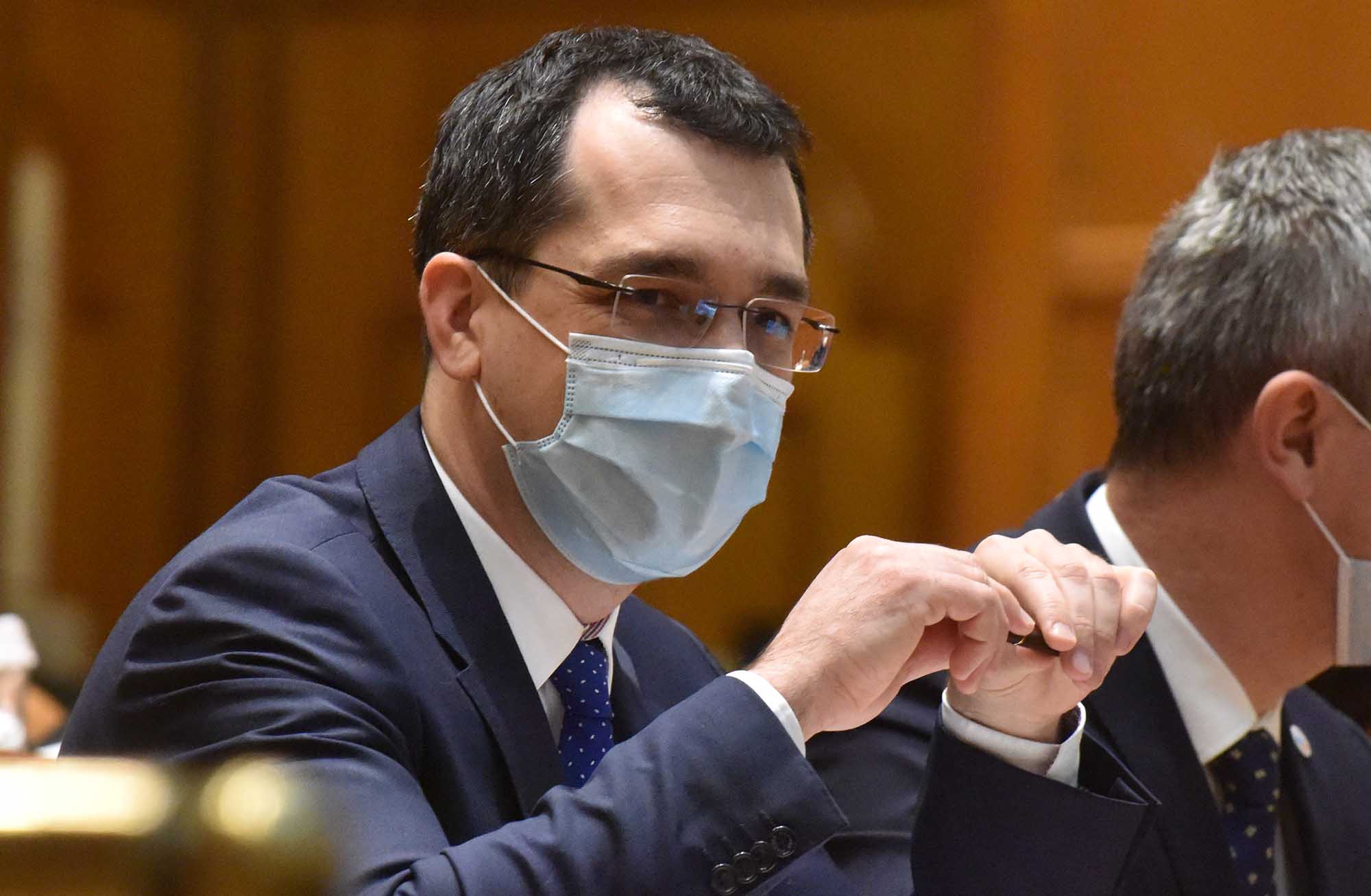 Gureșul ministru licențiat cu adeverință