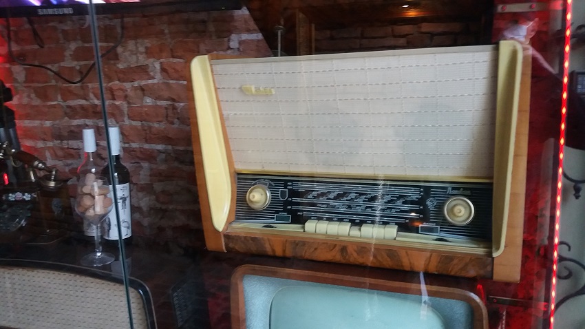 Fata asta a venit de pe planeta Venus