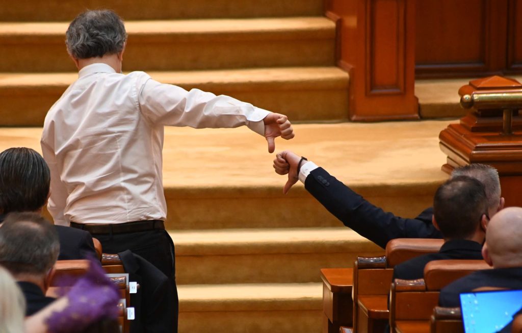 Genialii indiferenței