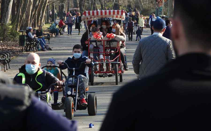 Record în București privind rata de infectare!