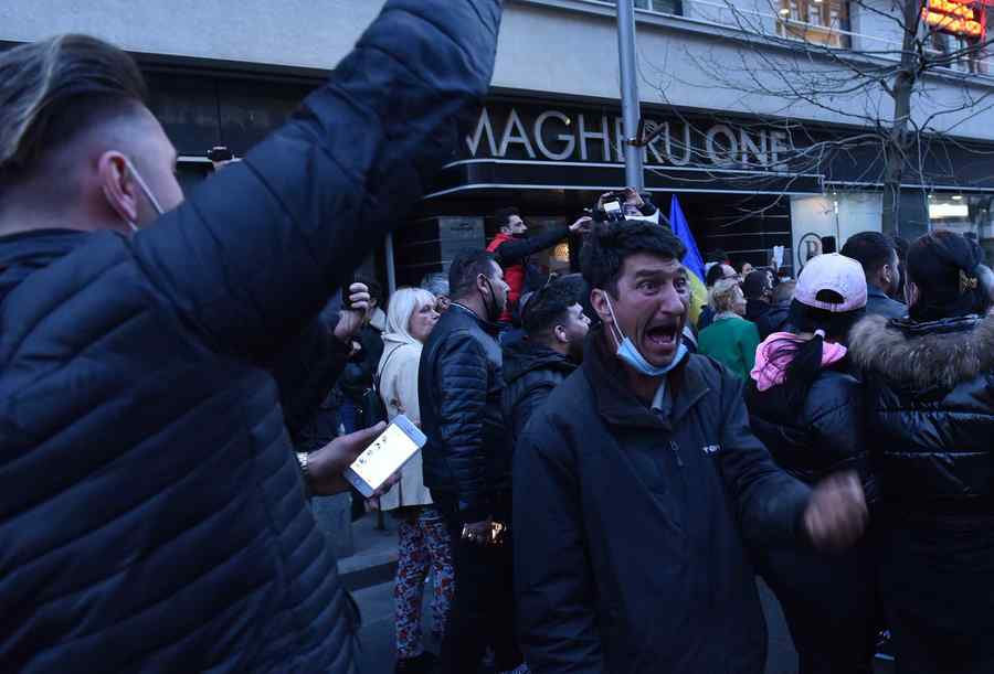 Protestele în ochii unui liberal și ai lui Nicușor Dan