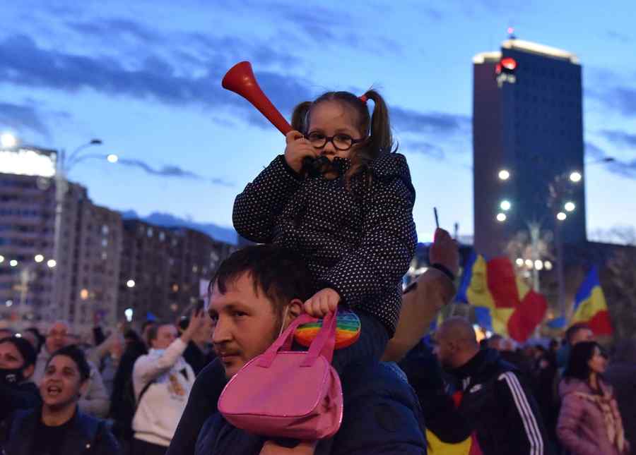Un nou val de COVID se pregătește în Europa