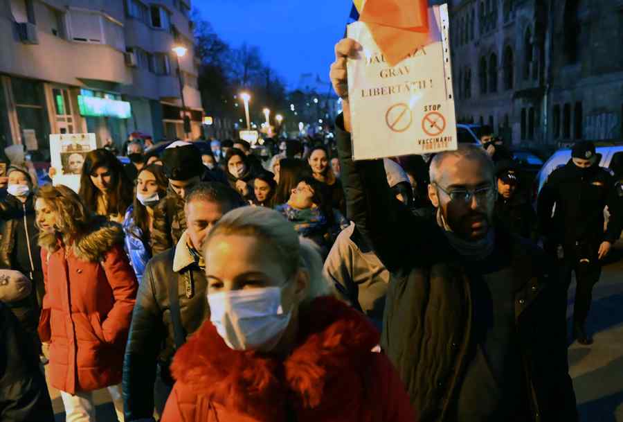 Poliție, numai poliție