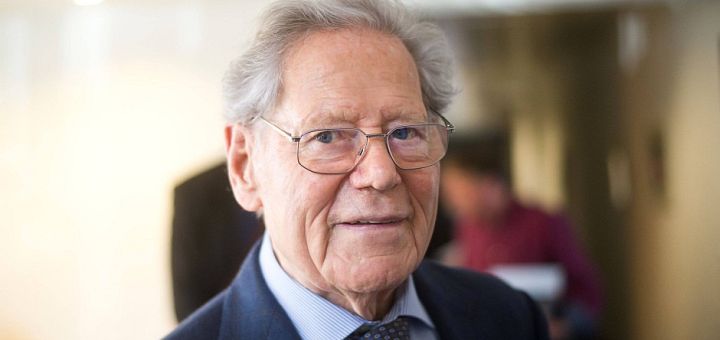 Omagiu lui Hans Küng