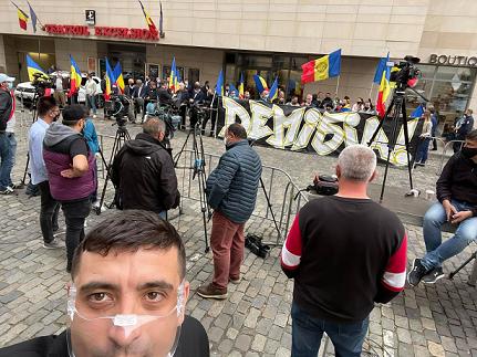 Protest AUR la Ministerul Sănătăţii