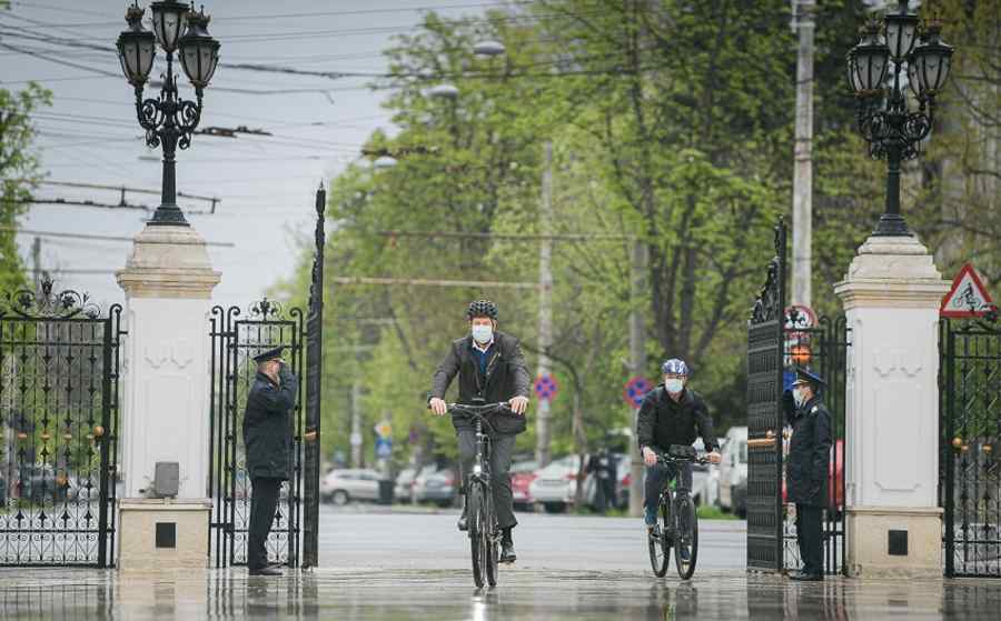 Mergeți la Sibiu pe bicicletă și poate și rămâneți acolo!!