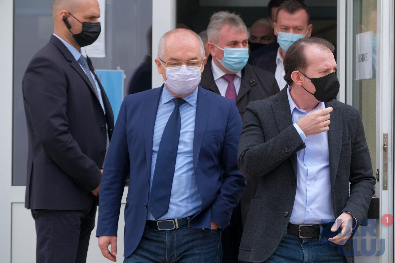 De ce seamănă guvernarea Cîțu-Iohannis cu Boc-Băsescu