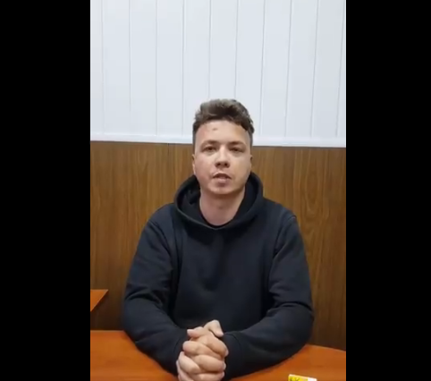 (VIDEO) Înregistrare suspectă cu ziaristul din avionul deturnat