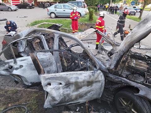 Moarte suspectă a unui om de afaceri: Mașina i-a sărit în aer