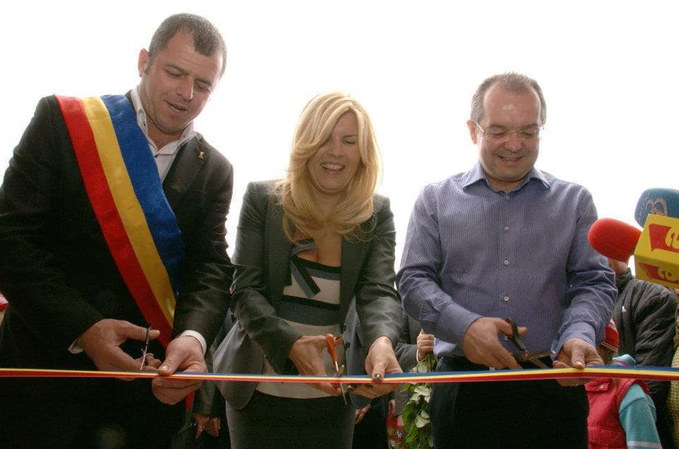 Boc, pus să se uite în oglindă: „Să vii tu, astăzi, să ne explici…”