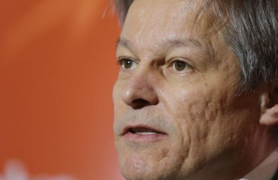 Premieri cu „trecut de impostori“