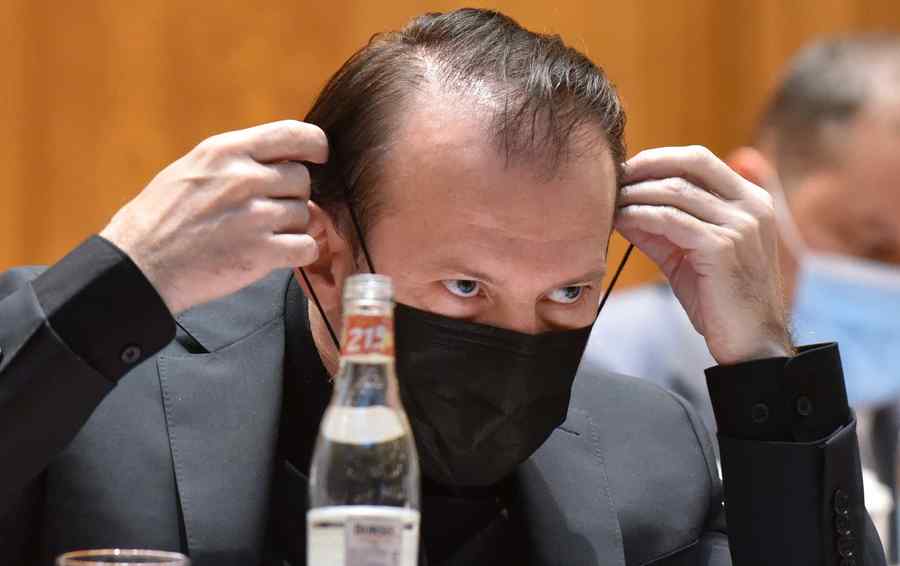 (VIDEO) Cum răspunde Cîțu, întrebat din nou dacă s-a drogat