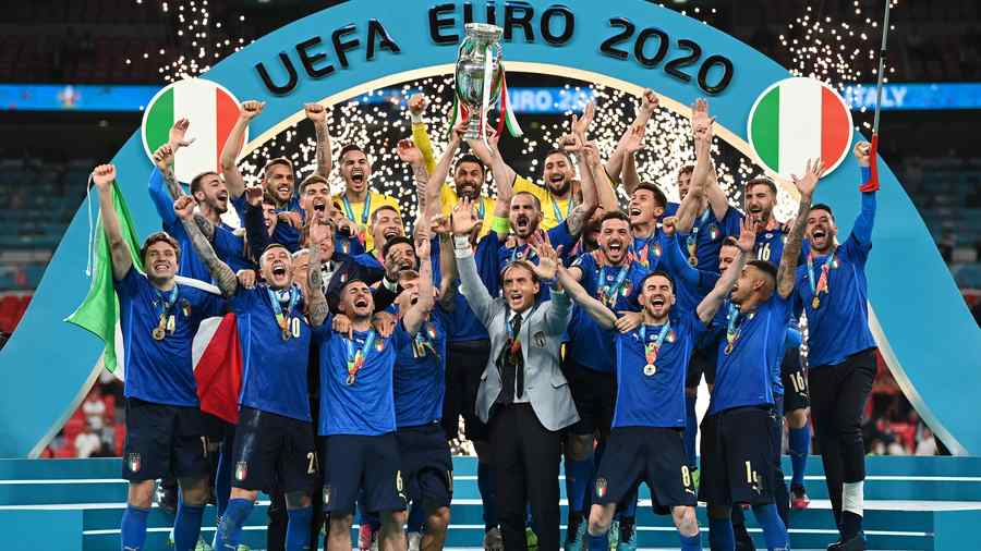 Câți bani primesc italienii după câștigarea titlului!