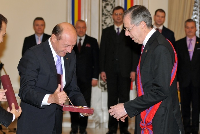 Un specialist în ”democrație colonială”, nominalizat ambasador la UE
