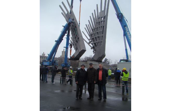 Emil Constantinescu: La mulți ani, Octav Bjoza!