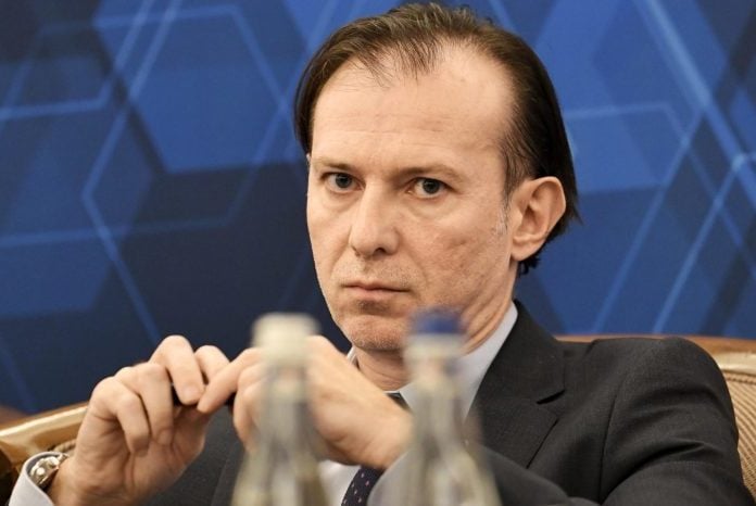 Pușcăriașul bețiv/drogat Cîțu versus limbricul guvernamental Căcîțu