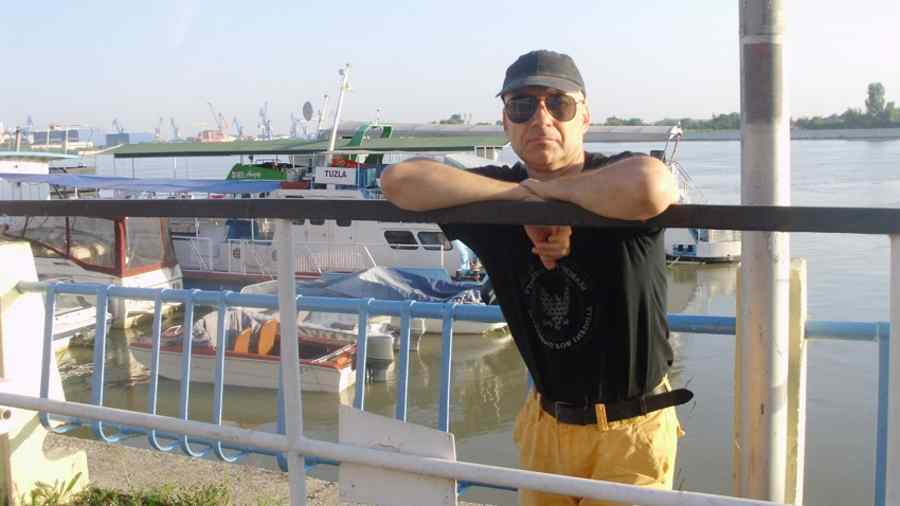 1987: Singur împotriva Serviciilor Secrete Sovietice – SF politic