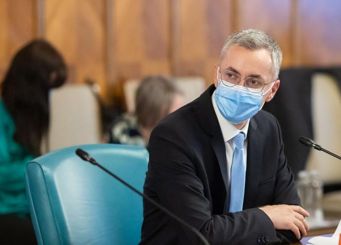 Premierul „are un respect redus față de lege, de Constituție”