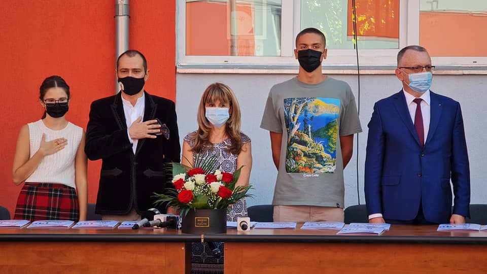 O nouă bază sportivă pentru copiii din sect. 4