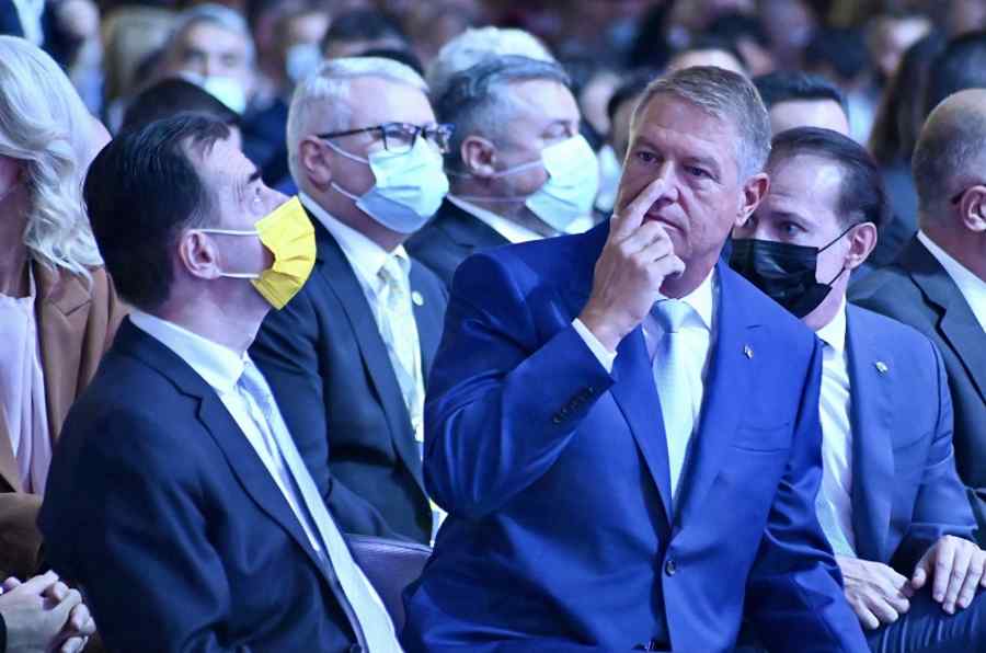 (VIDEO) Iohannis trage de timp. Reacții!