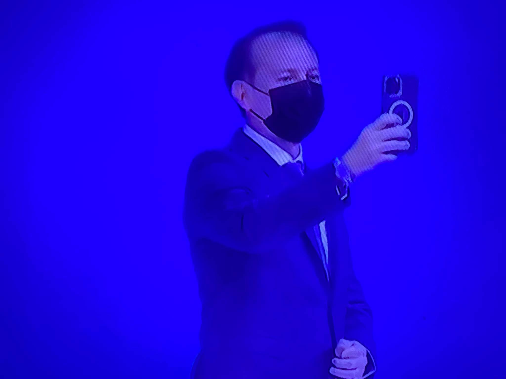 Bă, tu faci mişto de noi?