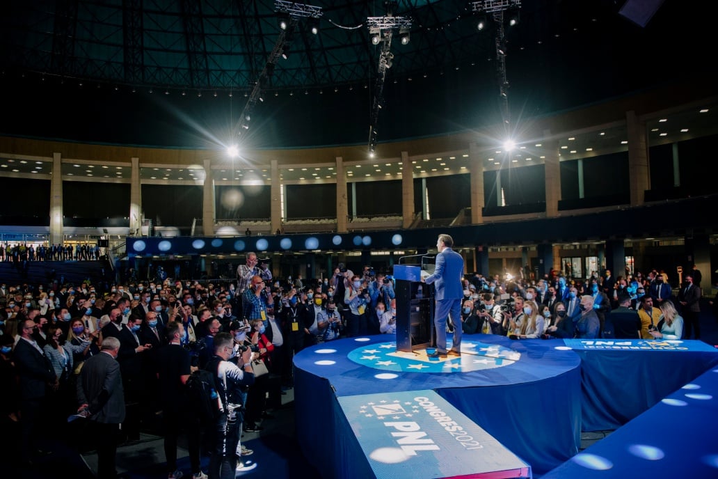 Cine este MANDANTUL?