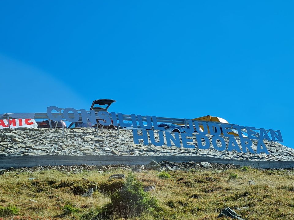 Tiberiu Iacob Ridzi dă cu Hunedoara de pământ