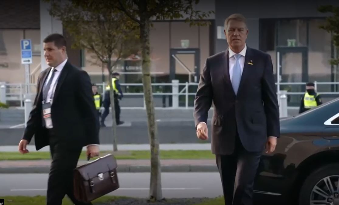 Omul cu mârțoaga sau miraculoasa geneză a catârului național