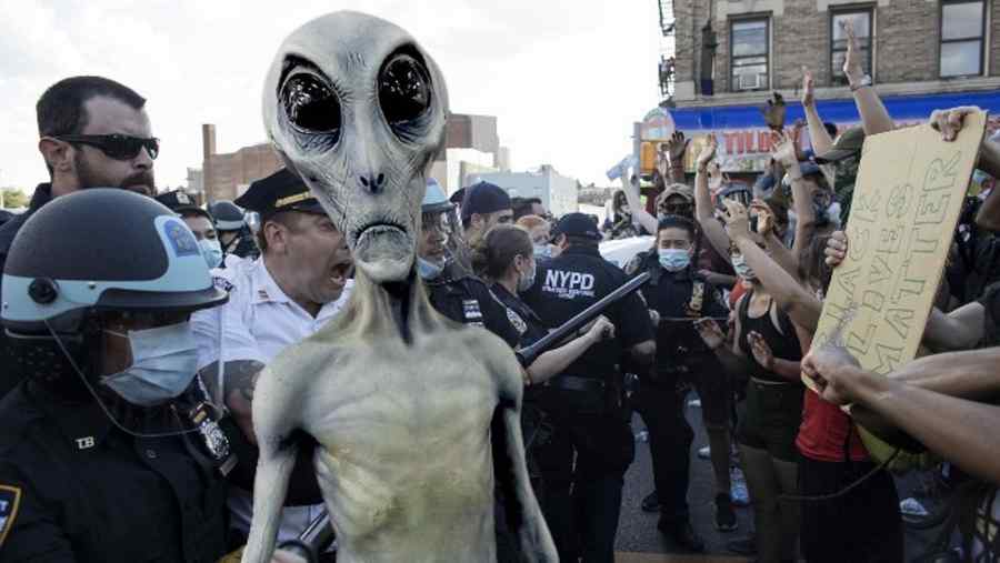 Lucian Bode, ”ca nuca în perete”. O spune un aliat