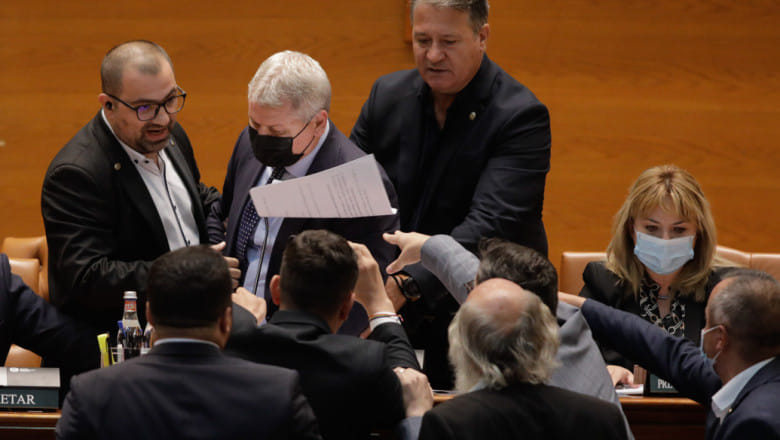 Florin Roman, comparat cu Coana Leana: „Hai, te provocăm!”