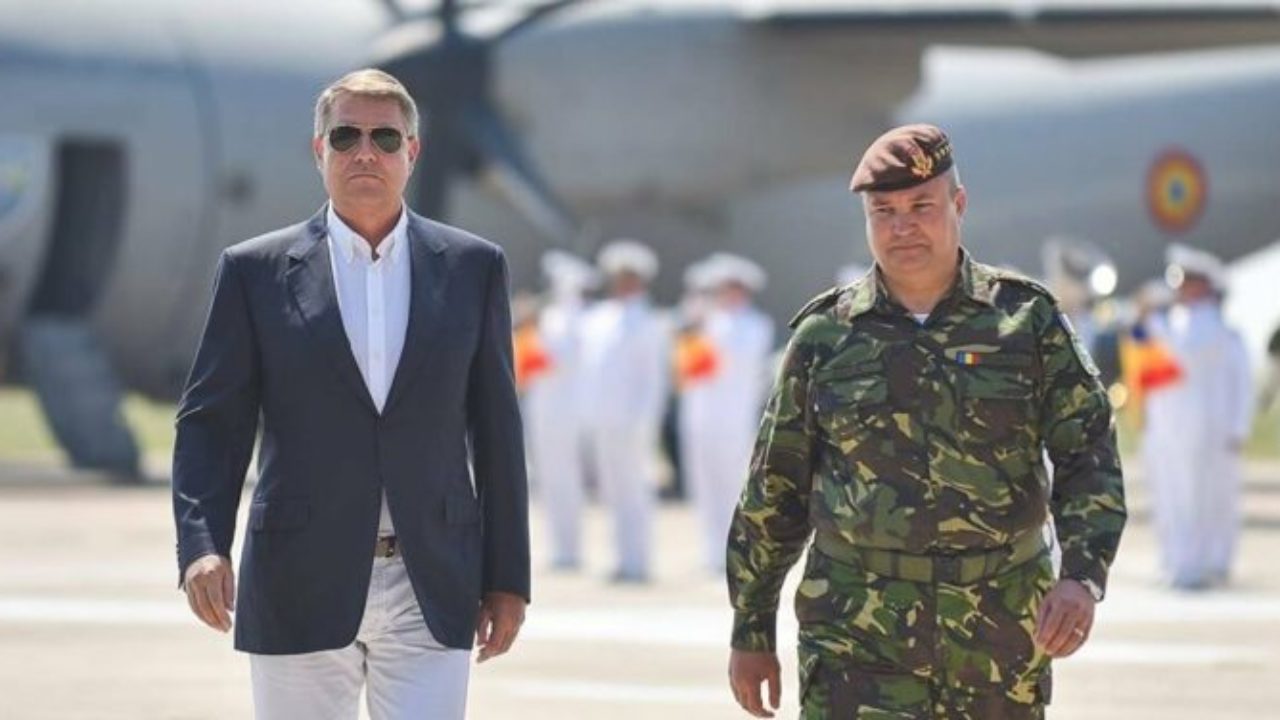 Năsui: Iohannis încearcă să spele plagiatul lui Ciucă
