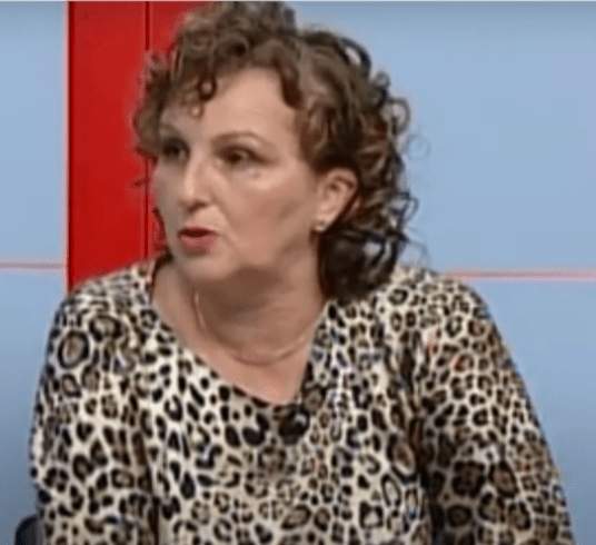 Arăfăteasa Diana Cimpoeșu, milițianca salvatoare în halat alb