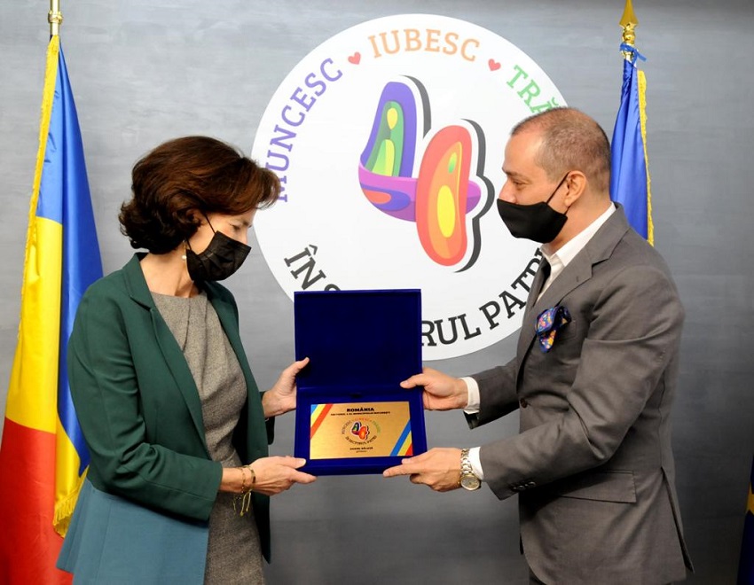 Daniel Băluţă aduce Franța în sect.4