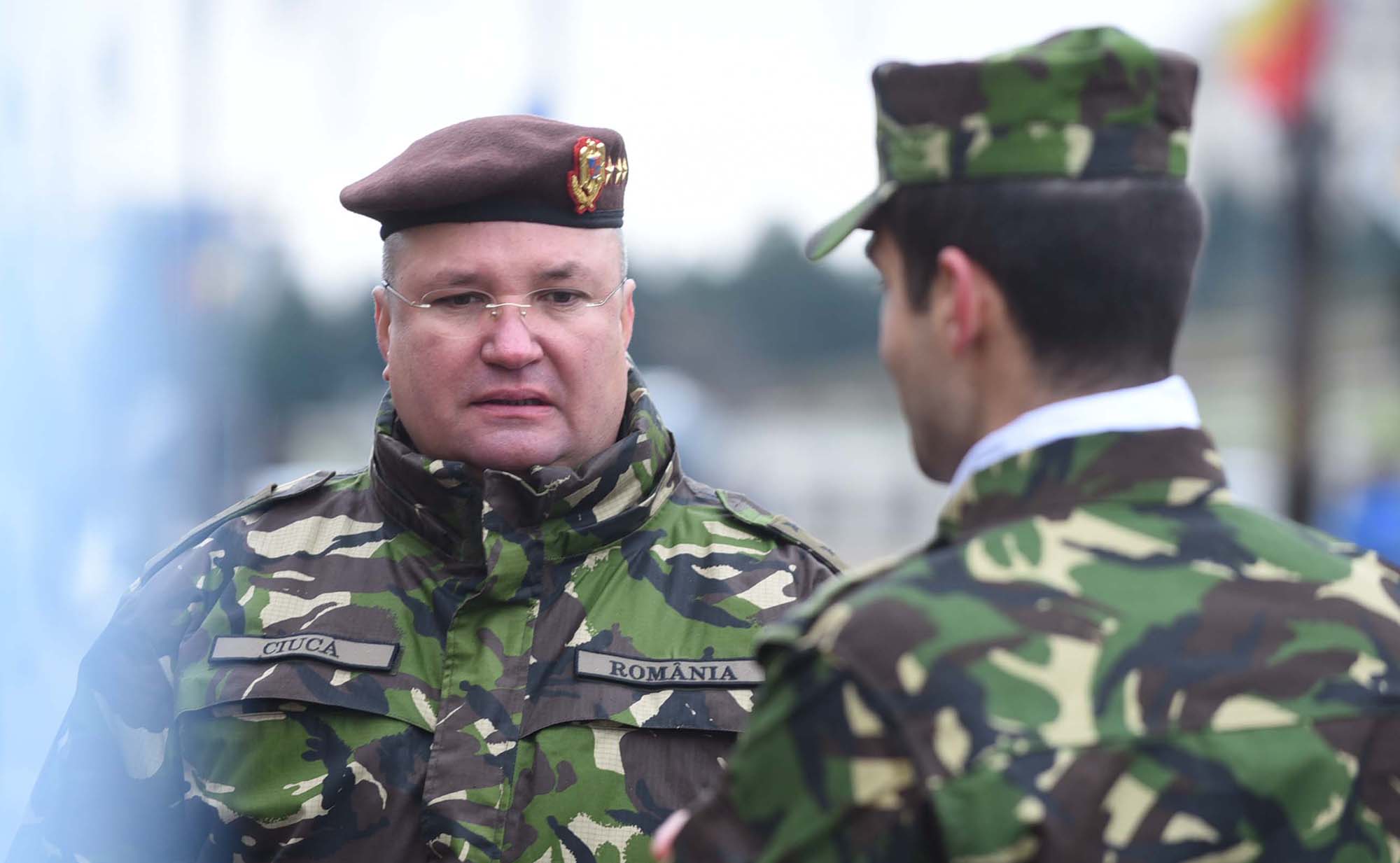 Cazul MIG-urilor: Ciucă, general și premier, n-a văzut, n-a auzit