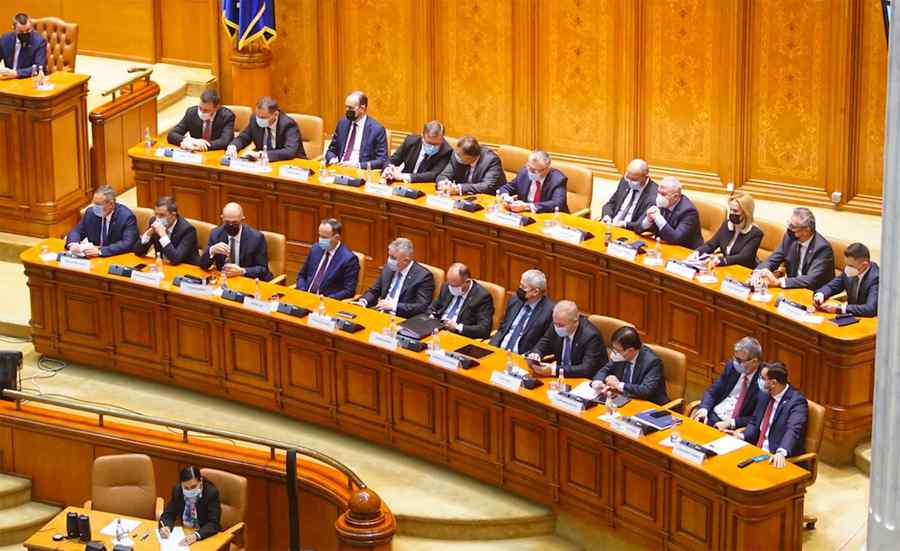 Despre extemporalul miniștrilor