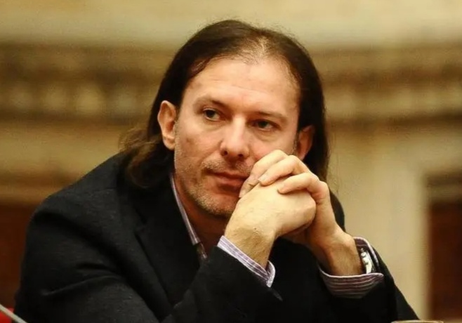 ,,Balada unui creier mic” , de George Stropîrceanu ( DJ Cîțu feat GT )