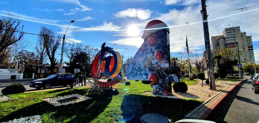 Sectorul 4 îmbracă hainele de Sărbători