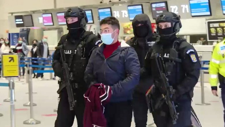 (VIDEO) Suspectul dublei crime de la Iași, adus în ţară