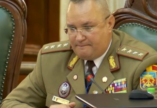 „Azi e 9, mîine-i 10, p..la mea, armata trece!“