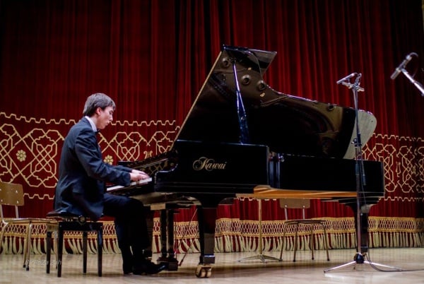 Trei sonate enesciene în Stagiunea de marți seara