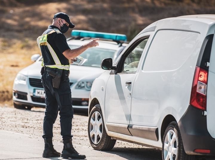 Poliția de Frontieră scapă de pistoalele Carpați