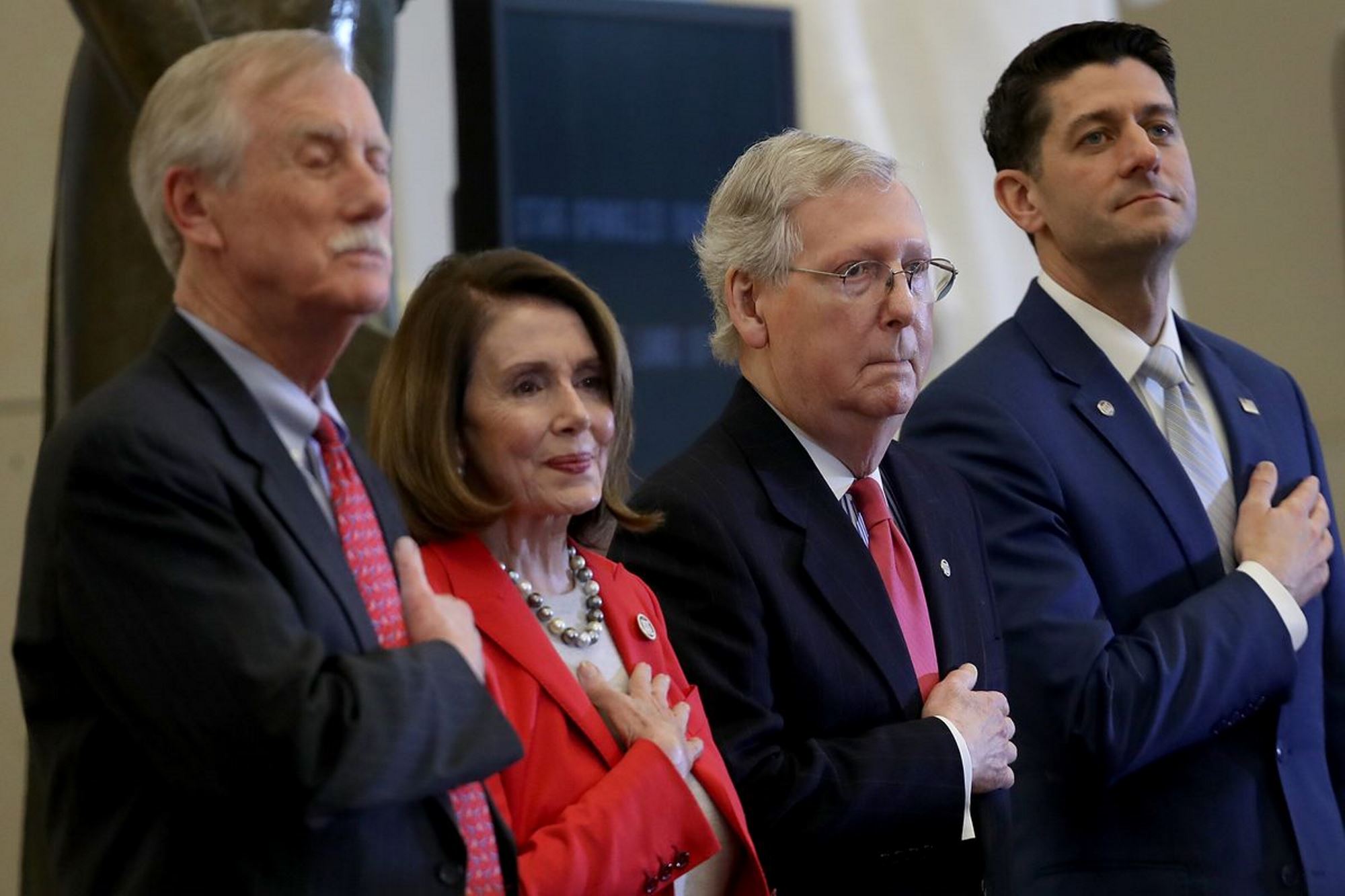 Buletinul de știri politice mincinoase și sprințare – SF Politic