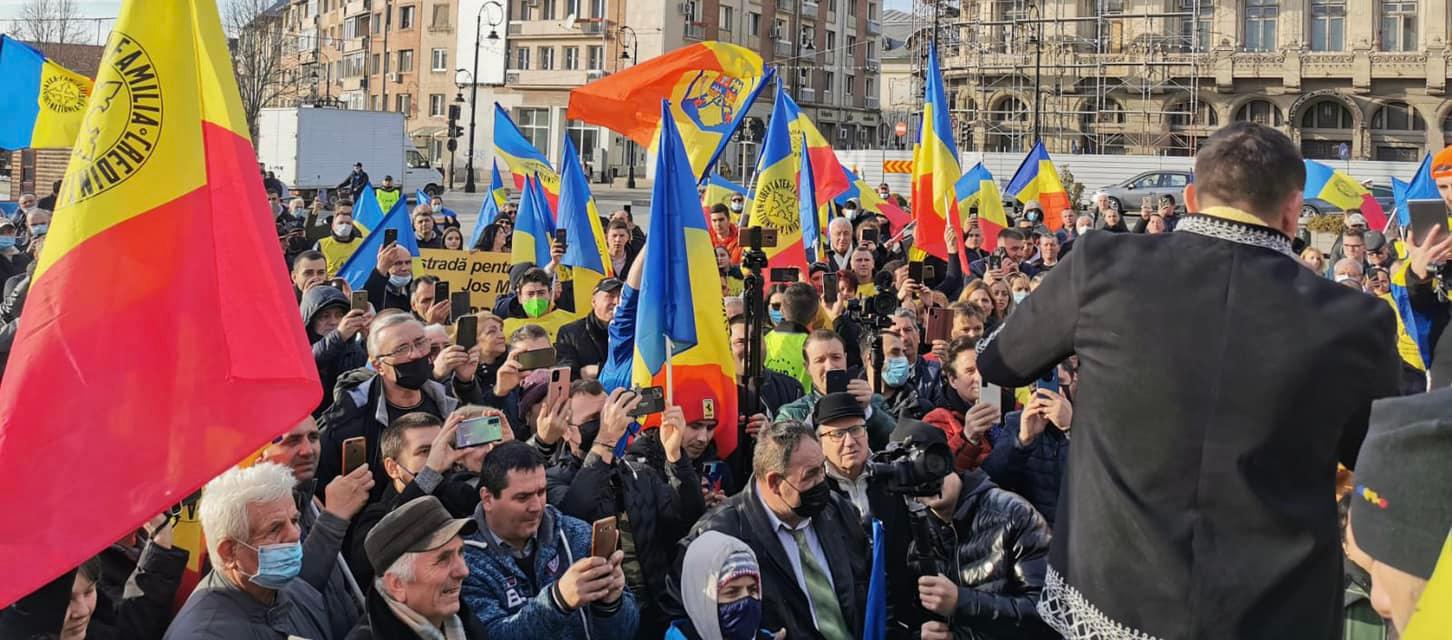 Miting AUR la Craiova: Veți avea de ales „între aşa-zişii extremişti şi hoţi”