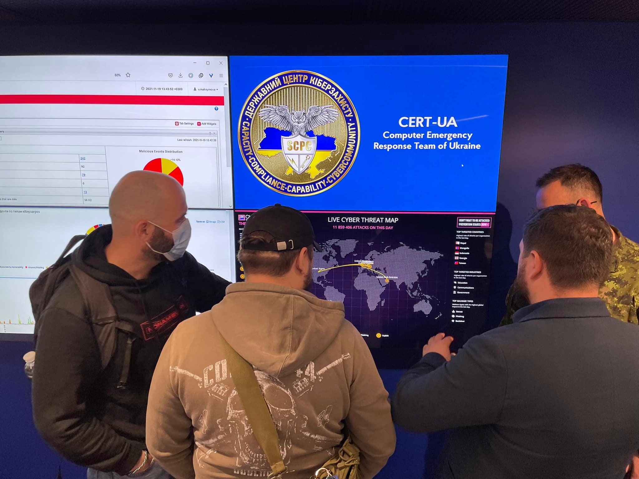 Ce treabă au hackerii…