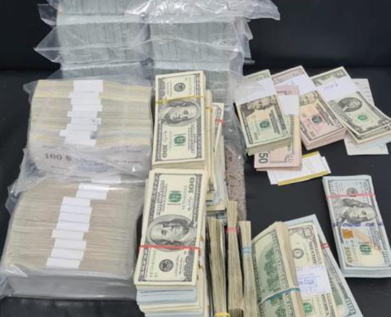 Familie din Ucraina a încercat să intre în România cu o sumă uriașă