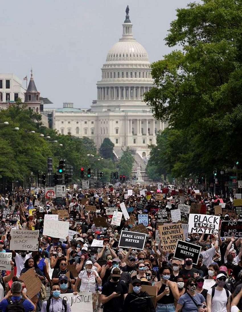 Îmbulzeală de nedescris pe străzile din Washington – SF Politic