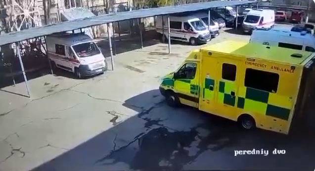 (VIDEO) Momentul exploziei unei ambulanțe
