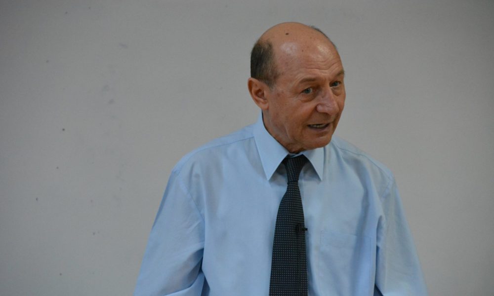 basescu 2